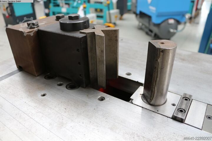 Horizontale buigmachine SIMASV T22 SCANJA HYDRA