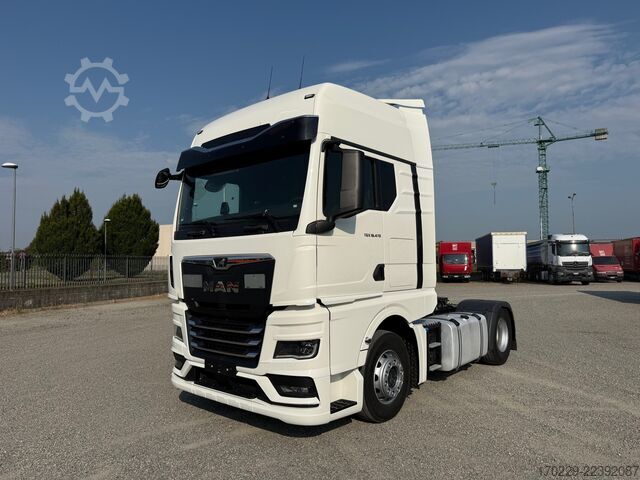 หัวลากมาตรฐาน MAN TGX 18.470