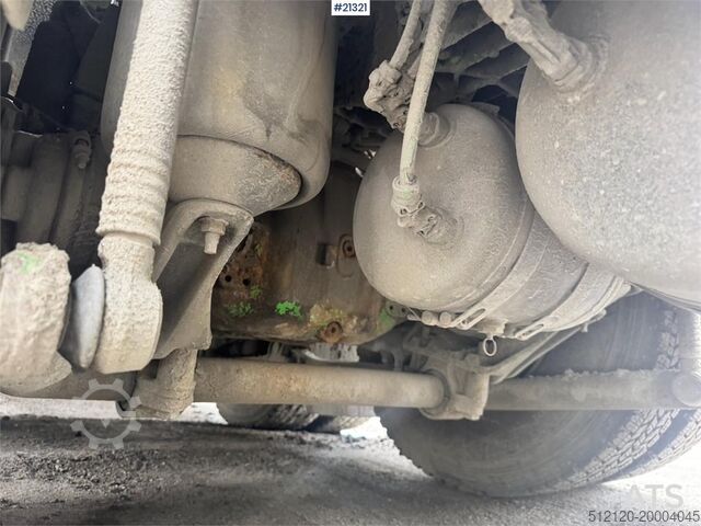 Standard-SZM Volvo FH16 660 6x4 Truck w/ Hydraulics.