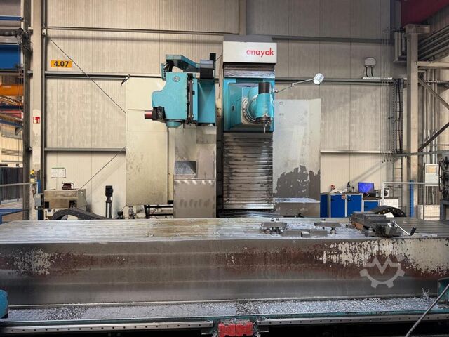 Fresadora CNC de columna móvil de 4 ejes ANAYAK HVM 5000 P