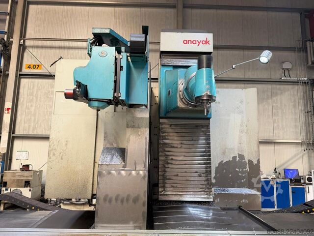 Fresadora CNC de columna móvil de 4 ejes ANAYAK HVM 5000 P