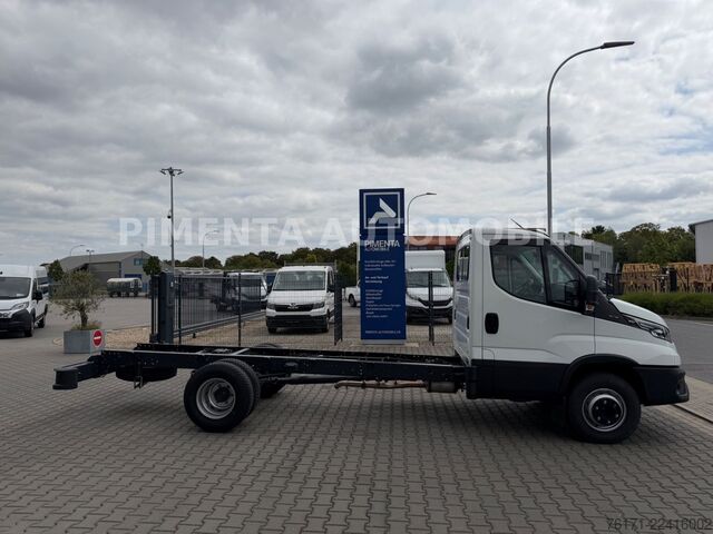 Bestelwagenchassis IVECO Daily 70C18HP 4100mm CHASSIS LUFTFED KLI LED RFK