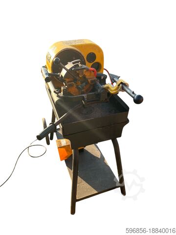 Maszyna do cięcia gwintów męskich Rems Tornado 2010