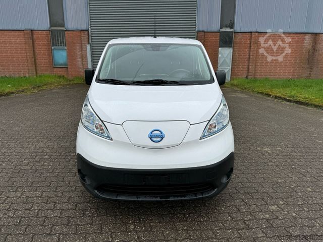 Panel van NISSAN e-NV200 Automatik *Klima-aut.*3 Stück auf Lager*