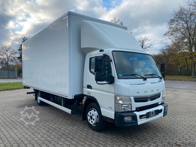Box truck FUSO Canter 9C18 Koffer mit Ladebordwand