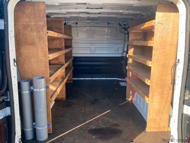 Xe van thùng kín OPEL Vivaro B Kastenwagen L1H1  2,7t*Ahk*90 tkm *