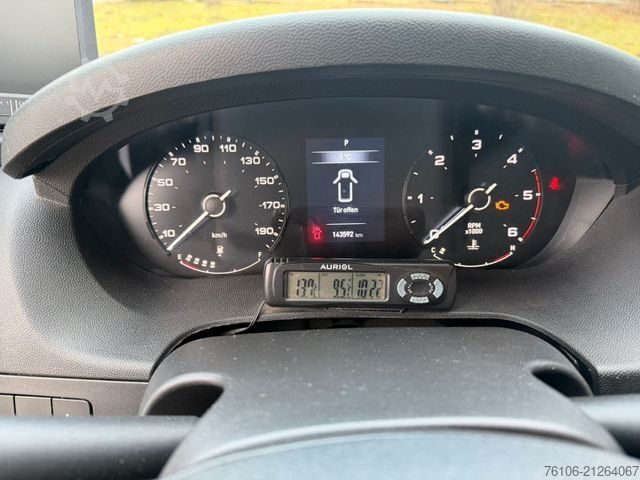 Curtain sider van FIAT Ducato Plane Tandemachse 3 Achsen