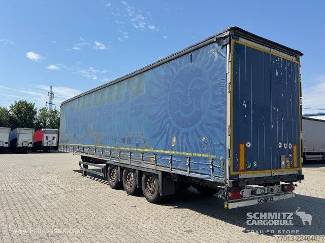 Semi-remorque bâchée Schmitz Cargobull Curtainsider Mega