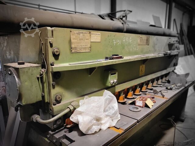 مقص COLGAR 2500 × 5 موديل C.255 COLGAR C 255