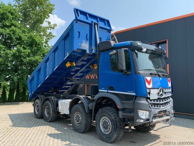 Autocarro ribaltabile MERCEDES-BENZ AROCS 4145 8x8 EURO6 Muldenkipper