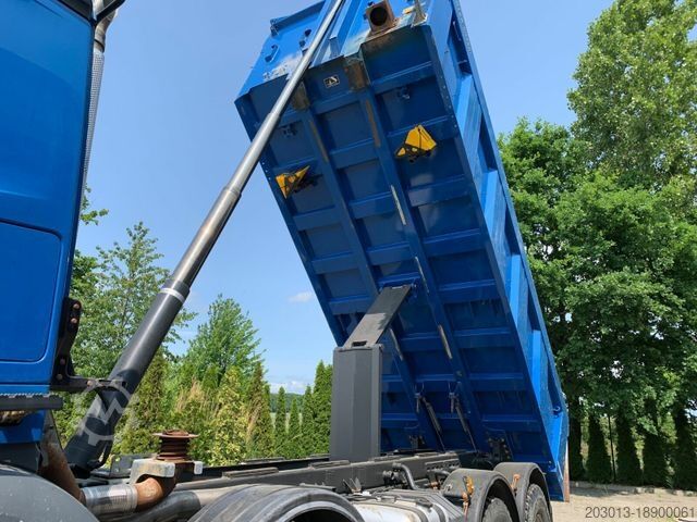 Autocarro ribaltabile MERCEDES-BENZ AROCS 4145 8x8 EURO6 Muldenkipper