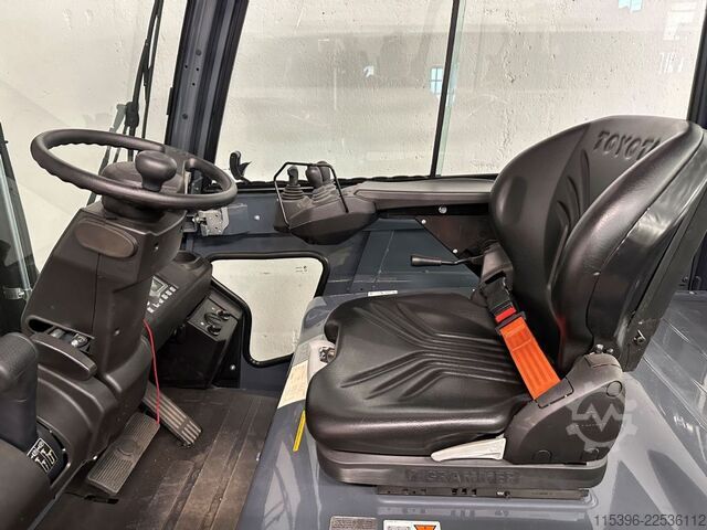  Toyota 8FBMT50 - TRIPLEX 6,5 m - NEUWERTIG !!!