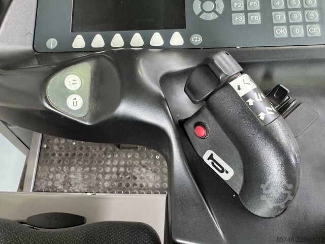 EFX 413 X + i * avec guidage par fil !! Triplex FFL !! Batterie NEUVE !! JUNGHEINRICH EFX 413 X + i * with Wire Guidance !! Triplex FFL !! NEW battery !!