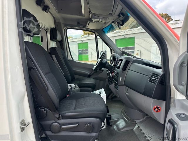 Camión de bomberos MERCEDES-BENZ Spinter 319 CDI **4 x Auf Lager**