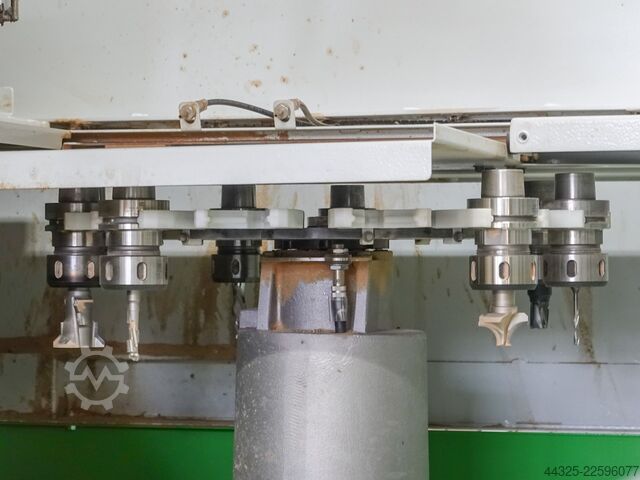 Obradni centri sa konzolnim stolom BIESSE ROVER A 1232