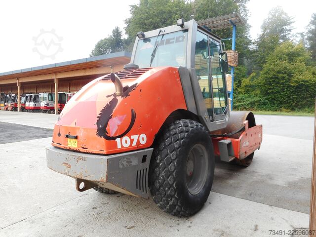 Roller drum tunggal ATLAS AW1070 mit KLIMA