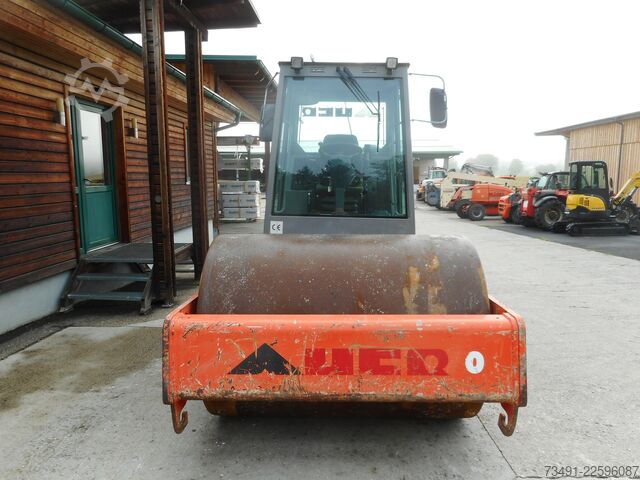 Roller drum tunggal ATLAS AW1070 mit KLIMA