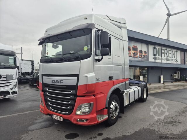 รถแทรกเตอร์มาตรฐาน DAF XF 440 FT SPACE CAB