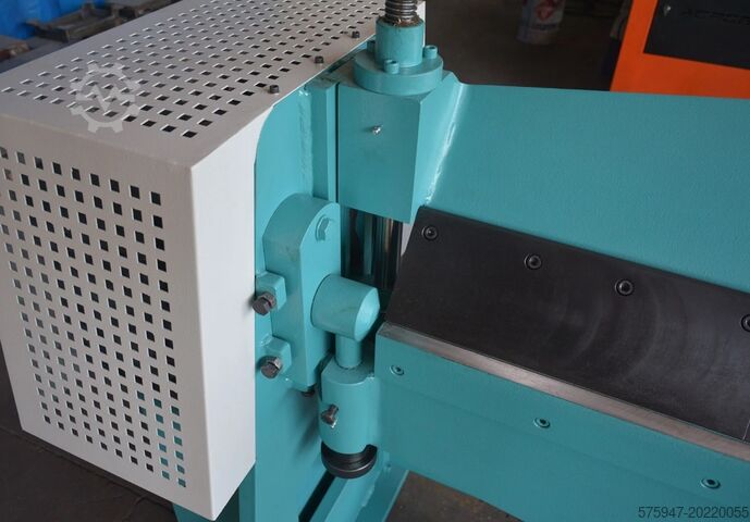 2520X2,5MM - Motorizált hajlítógép CRONOSSTECH CMC 2520X2,5MM