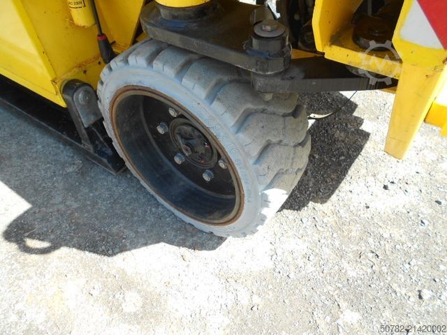 Platformë pune  Hollandlift HL190E12, AH 19 m