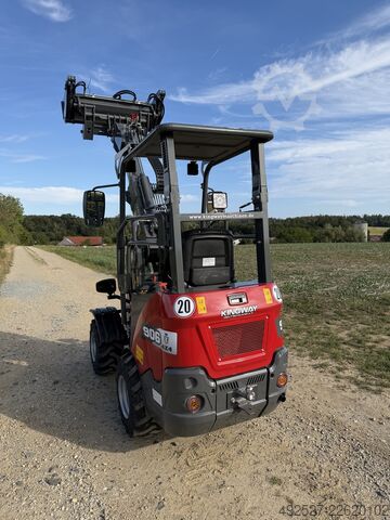 Máy xúc lật dạng cần teleskop FARMER 906T Kingway FARMER 906T