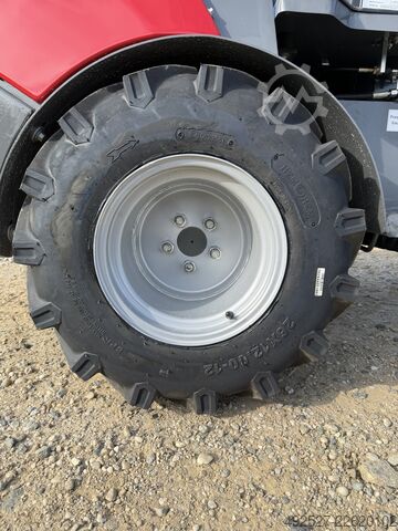 Máy xúc lật dạng cần teleskop FARMER 906T Kingway FARMER 906T
