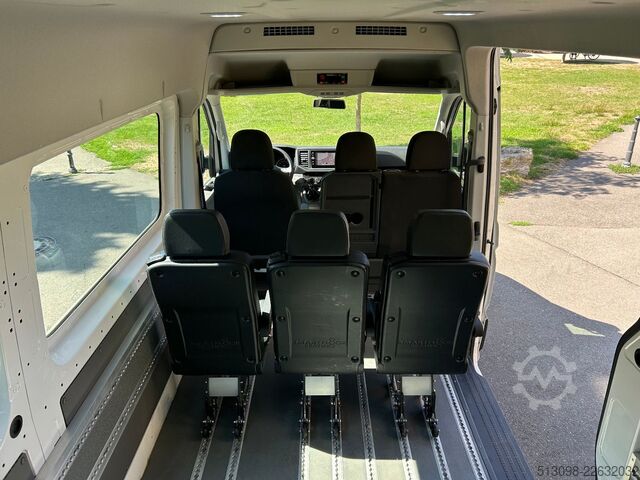 Minibus VW CRAFTER 6 SITZER KLIMAAUTO. ACC NAVI KAMERA PDC