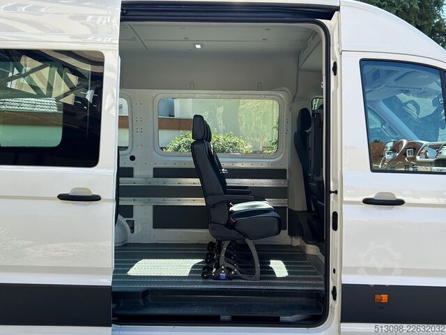 Minibus VW CRAFTER 6 SITZER KLIMAAUTO. ACC NAVI KAMERA PDC