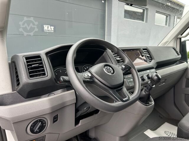 Minibus VW CRAFTER 8 SITZER KLIMAAUTO. ACC NAVI KAMERA PDC