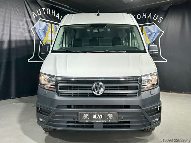 Minibus VW CRAFTER 8 SITZER KLIMAAUTO. ACC NAVI KAMERA PDC