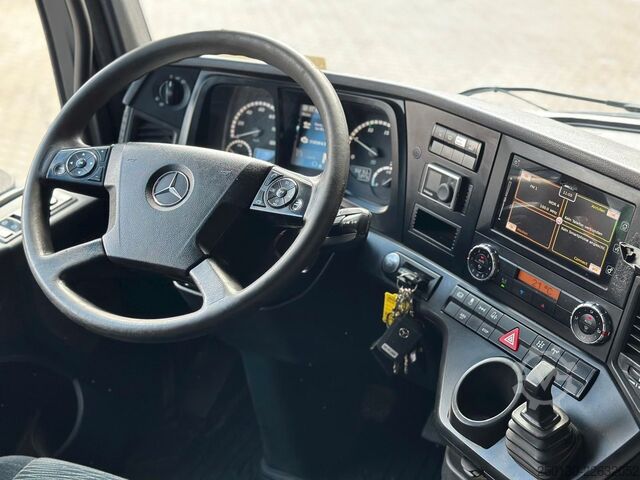 Standard tractor unit MERCEDES-BENZ Arocs 1848 LS BL 4x4 HAD *Hydraulik*NAVI*