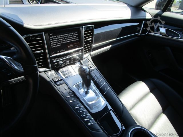 Fourgon PORSCHE Panamera 4 S *Modell 2015  Turbo Räder