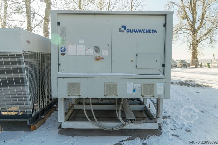 Chiller Used Industrial Chiller CLIMAVENETA - 642 kW | With warranty