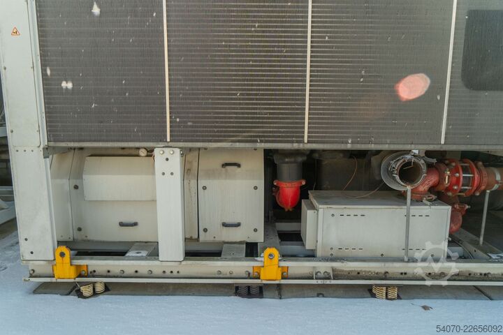 Chiller Used Industrial Chiller CLIMAVENETA - 642 kW | With warranty