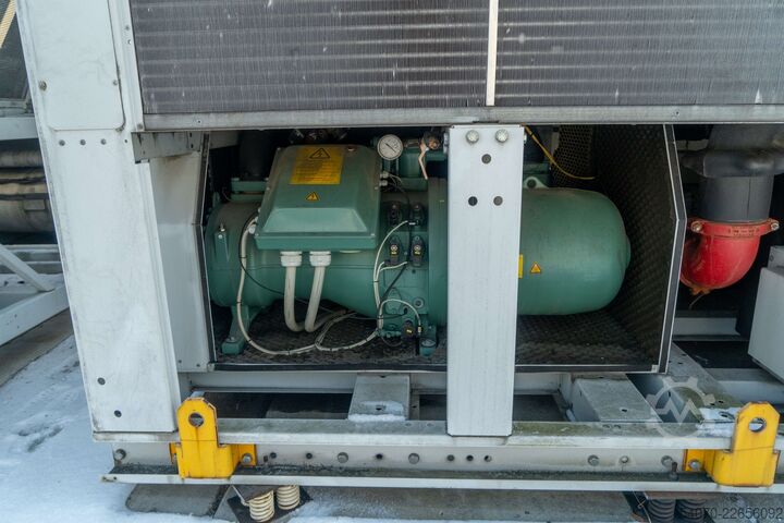 Chiller Used Industrial Chiller CLIMAVENETA - 642 kW | With warranty