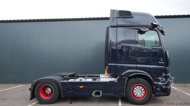 Standar-SZM Mercedes-Benz Actros 1945 GigaSpace tractor unit