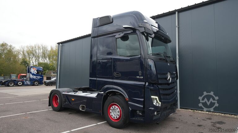 Standar-SZM Mercedes-Benz Actros 1945 GigaSpace tractor unit