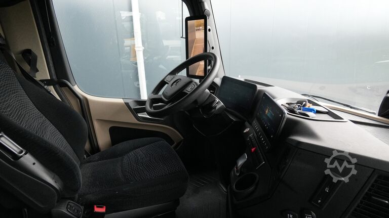 Standar-SZM Mercedes-Benz Actros 1945 GigaSpace tractor unit