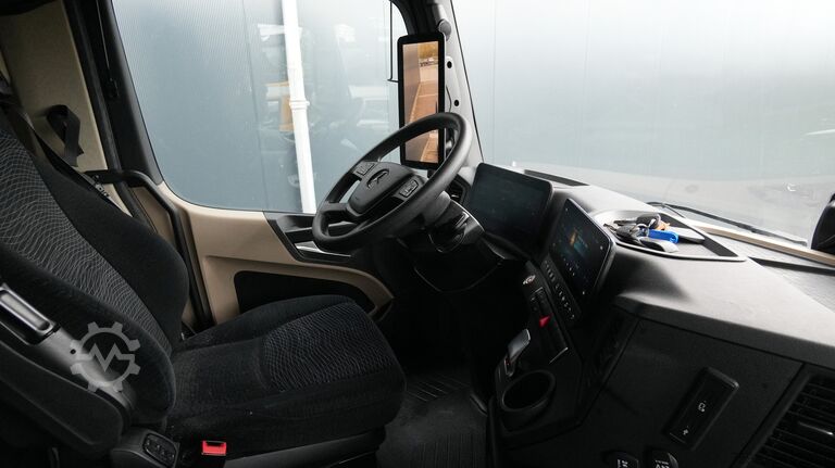 Standar-SZM Mercedes-Benz Actros 1945 GigaSpace tractor unit