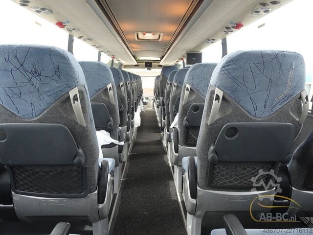 Diaľkový autobus VOLVO B12B 4x2 FWS-1, Euro 5, 53 Sitze