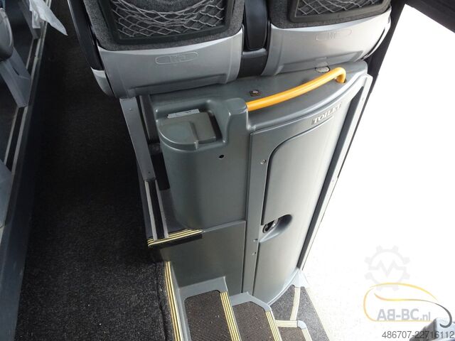 Diaľkový autobus VOLVO B12B 4x2 FWS-1, Euro 5, 53 Sitze