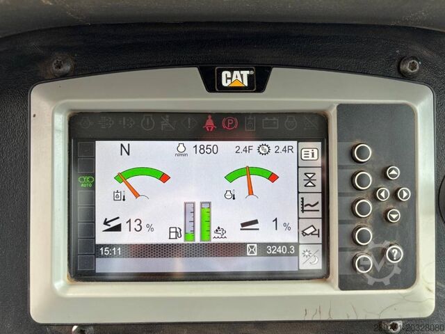 เครื่องปรับระดับ CAT D 5 K 2 XL (Low Verified Hours)