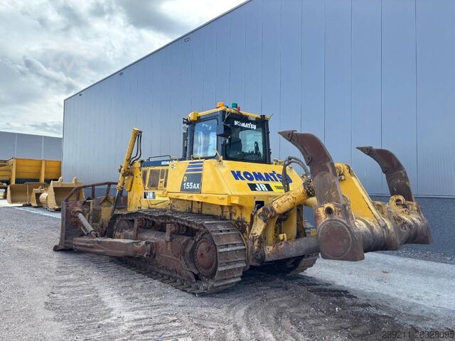 Máquina de nivelamento Komatsu D 155 AX-6 (c/w REMOTE CONTROL)