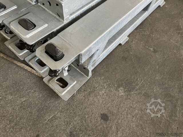 تریلر کم‌ارتفاع نیمه‌کشنده Müller Mitteltal Ausgleichsbock für Satteltieflader incl. Conatinerverschlüssen