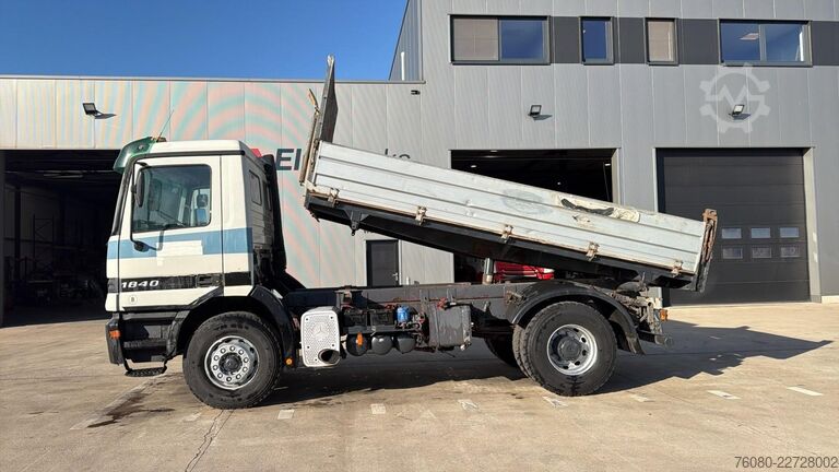 3 pusių savivartis Mercedes-Benz Actros 1840 (LAMES / STEEL SUSPENSION / V6 / MP...