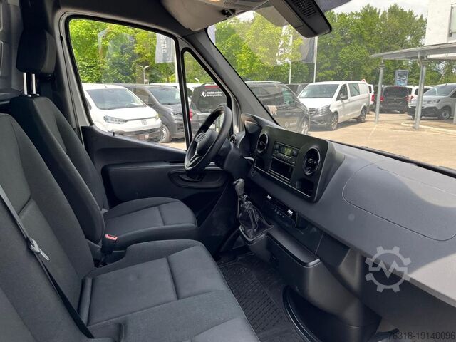 Panel kombi Mercedes-Benz Sprinter 211 KASTEN 6-Gang Holzboden DAB AHK