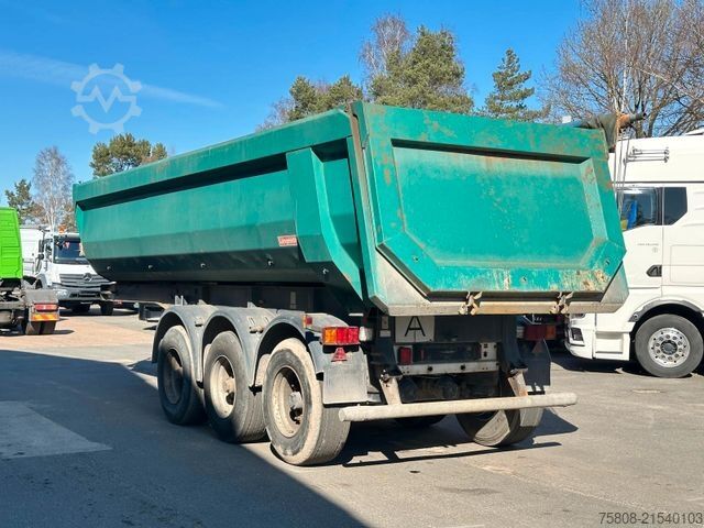Tipper semitrailer LANGENDORF SKS-HS 24/28 Stahlmulde Liftachse