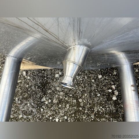 6700 liter upright mixing tank made of stainless steel 304 with propeller agitator  S17377