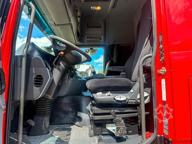 Standardowy ciągnik siodłowy MERCEDES-BENZ Actros 3351 MP3 V8 Kipphydr.