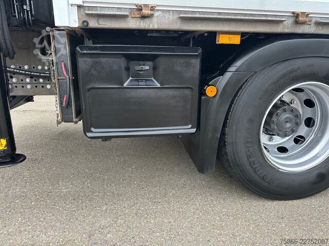 Flatbed truck MERCEDES-BENZ 2653 L 6x4 Actros 5 HiabXHipro232ES6 bis 16.90m